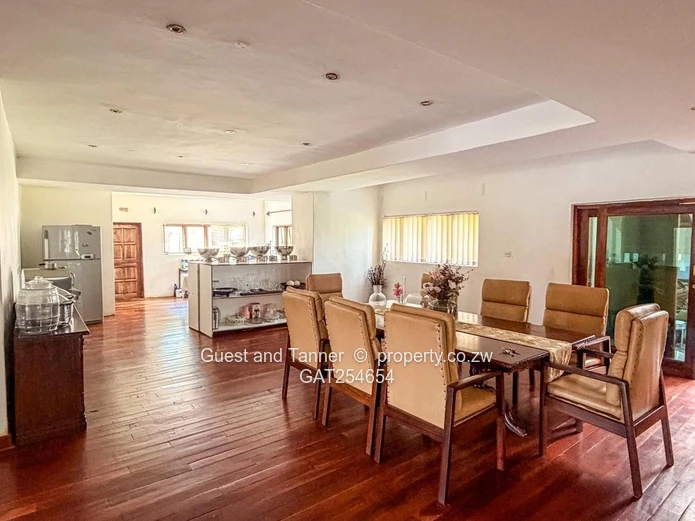 6-Bedroom Home in Borrowdale Brooke For sale 