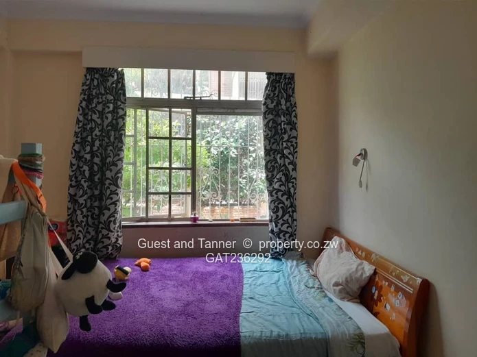 Ground Floor 3-BR Flat for Sale at Chelmscote, Bainnes Ave – Borehole, Garden & Share Certificate
