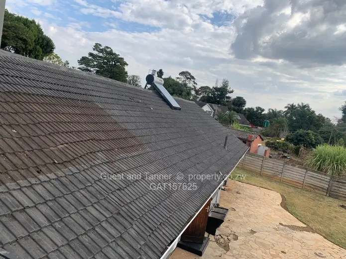 House for rent - with Caretaker