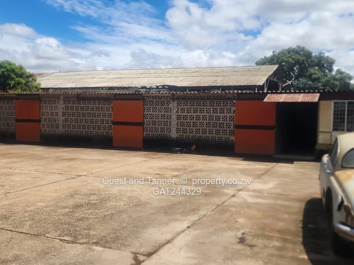  Big  Warehouse/Factory for Sale in Ardbennie
