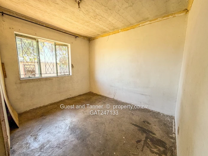 3 bedroom house for sale in Houghton Park
