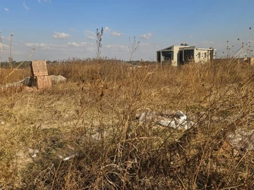 Stands & Residential Land