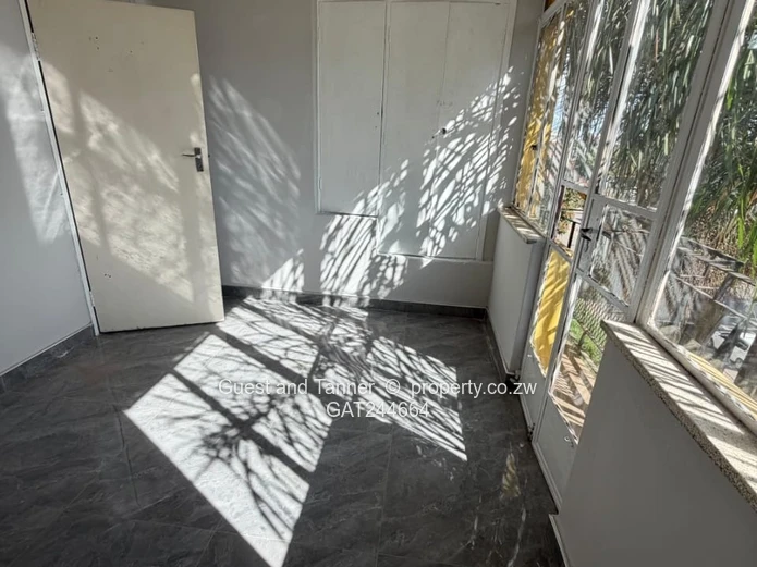 2 Bedroom Duplex Flat for Sale – Avenues, Harare (Sole Mandate)