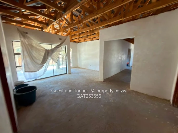 Spacious 4-Bedroom Family Home in Rockview — Finish to Your Taste