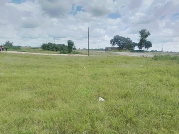 Commercial & Industrial Land