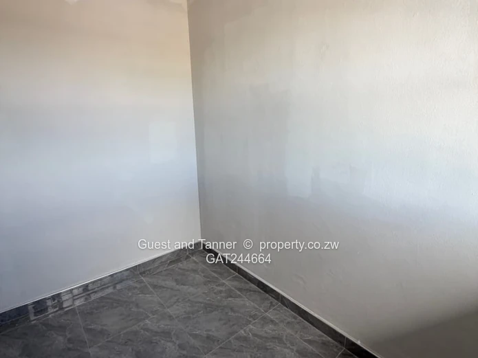 2 Bedroom Duplex Flat for Sale – Avenues, Harare (Sole Mandate)