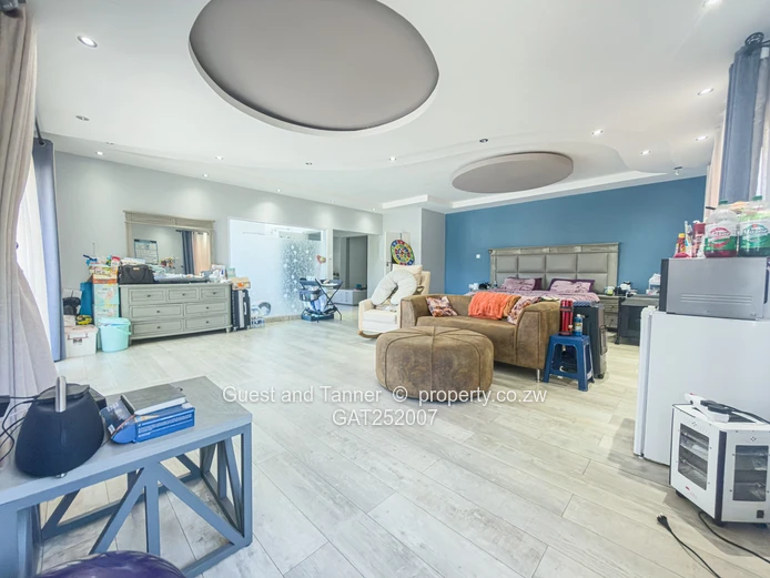 Luxury 6-Bedroom Executive Residence for Sale in Highlands