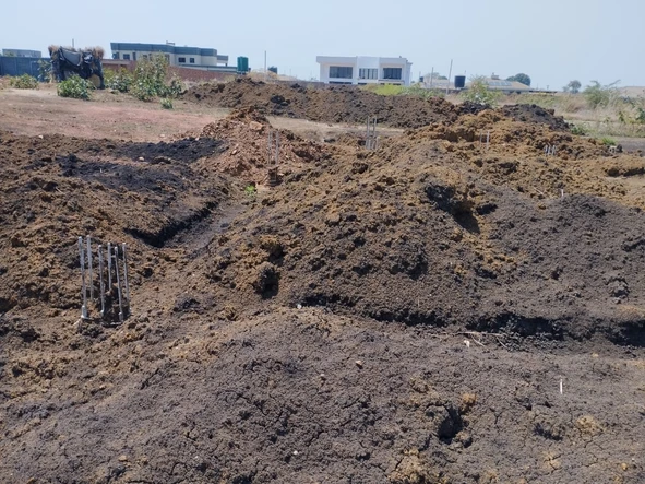 Stands & Residential Land
