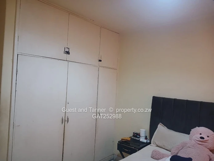 2-Bedroom Flat for Sale in Avenues