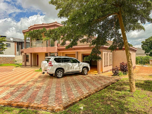 5 Bedroom House