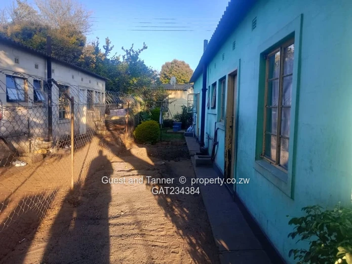 2 Units Under One Roof for Sale in Chinotimba Victoria Falls – Ideal for Dual Family Living or Rent