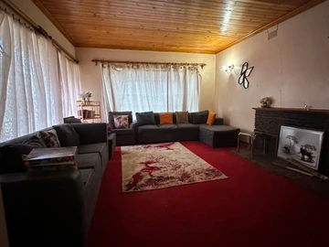 7 Bedroom House