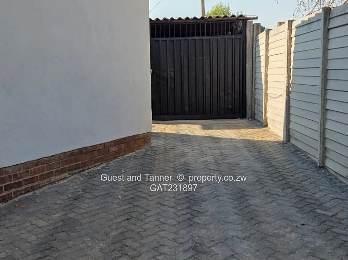 3 Bedroom House for Rent – Msasa Park