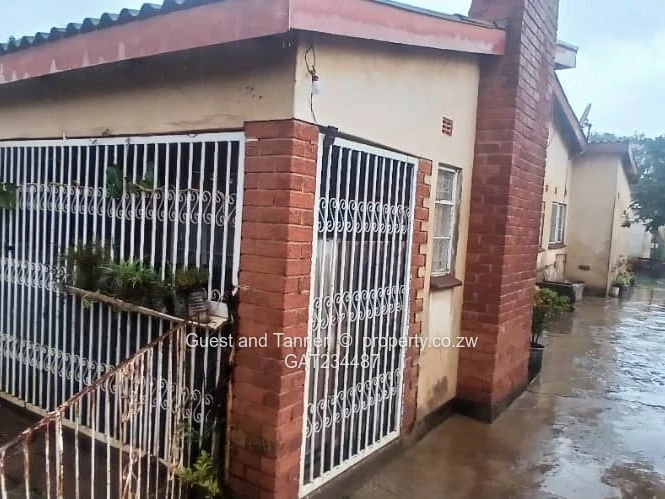 Quick Sale! Affordable 8-Room House for Sale in Mufakose near Harare - Council Cession