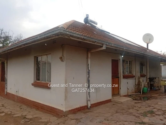 Spacious Family Living With A 3-Bedroom Cottage