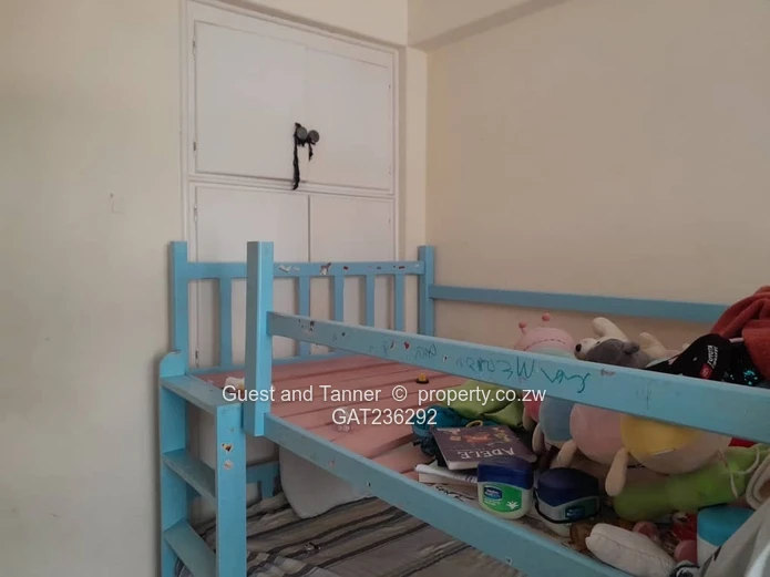 Ground Floor 3-BR Flat for Sale at Chelmscote, Bainnes Ave – Borehole, Garden & Share Certificate