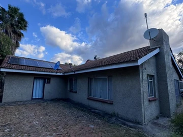 7 Bedroom House