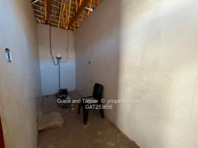 Spacious 4-Bedroom Family Home in Rockview — Finish to Your Taste