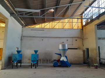Warehouse & Factory