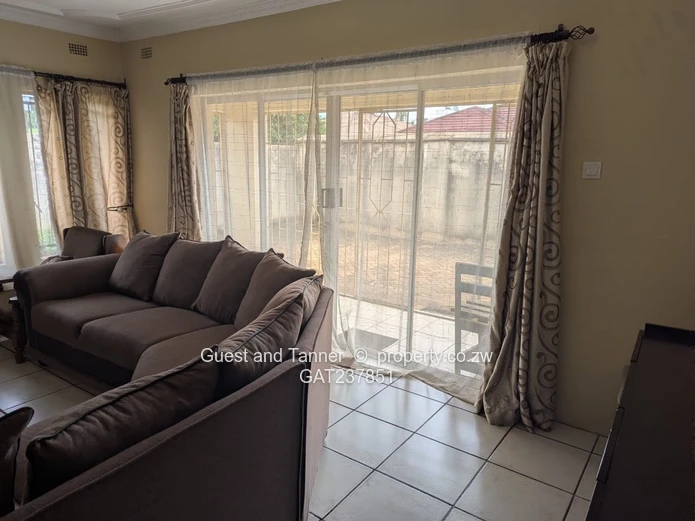 Reduced to Sell! House For Sale in Bloomingdale
