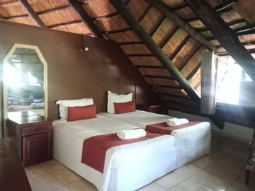 Hotel & Lodge