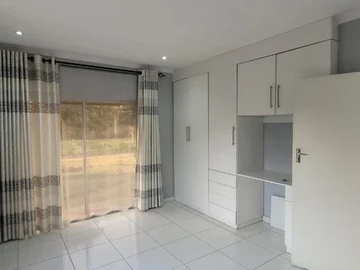 8 Bedroom House