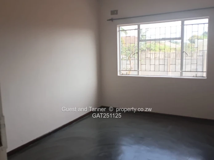 Zimre Park | 4-Bedroom House for Sale