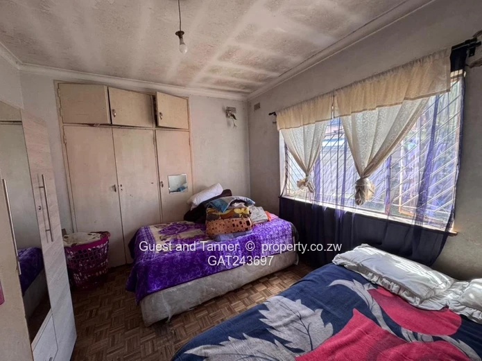 Renovator's Dream with Harare Drive Frontage, Sunridge, Harare
