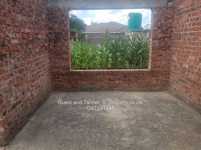 Incomplete 4BR House for Sale - Uplands, Waterfalls - Title Deed Available