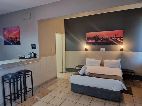Flat & Apartment