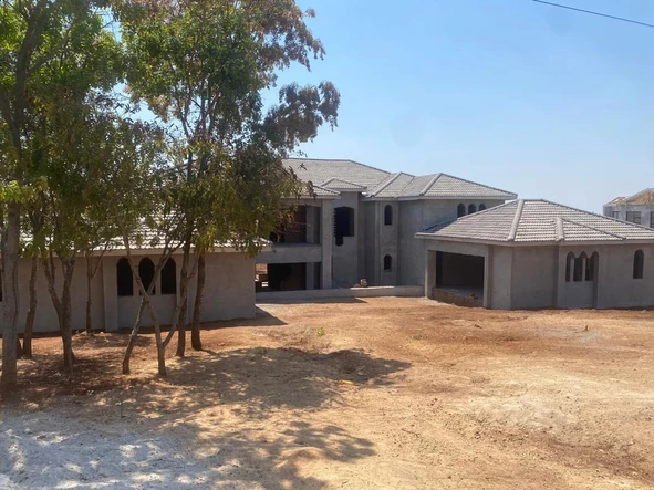 7 Bedroom House