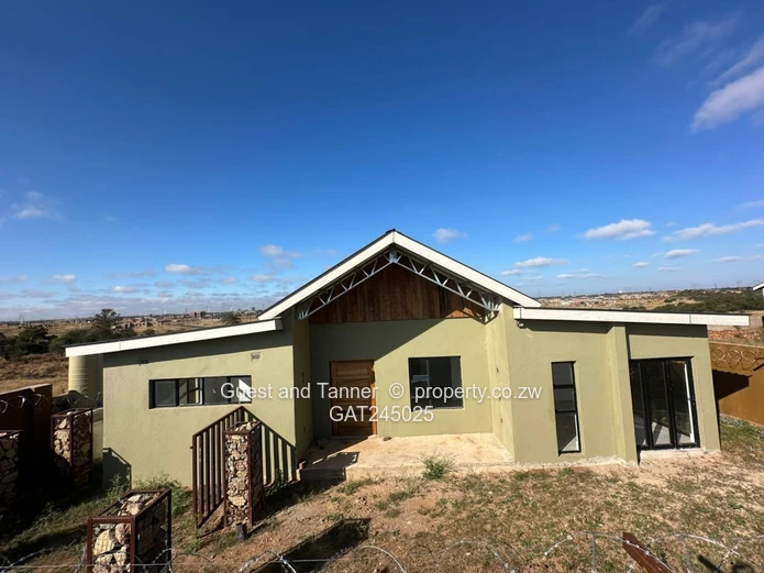 3 Bed House For Sale In Hopelyn