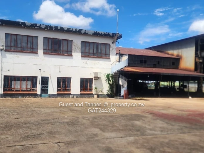  Big  Warehouse/Factory for Sale in Ardbennie