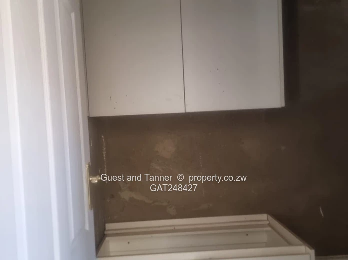 Incomplete Cluster Home For Sale – Greendale | Us$145,000