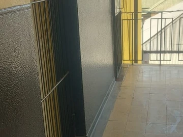 2 Bedroom Flat & Apartment