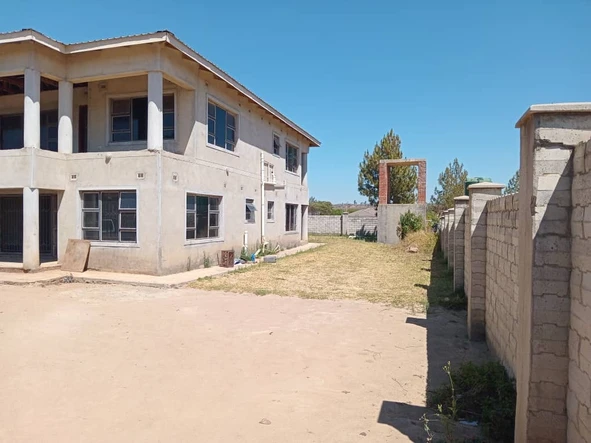 6 Bedroom House