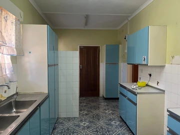 ?? To rent : Elegant Family Home –  Gunhil Avenue