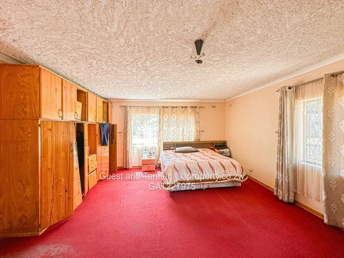 4-Bedroom House In Borrowdale West