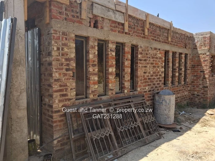 Crowhill – Incomplete 5-Bedroom Double Storey with Cottage & Dam Views