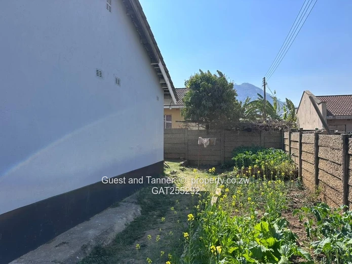 PROPERTY FOR SALE: Chikanga Phase 2 , Mutare 