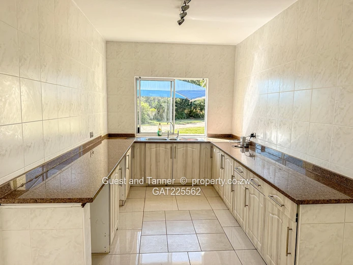  6-Bedroom House For Sale In Mt Pleasant