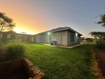  Charming 2-Bedroom Cottage in Charlotte Brooke, Harare