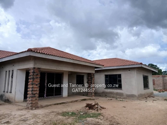 5-Bedroom House For Sale In Golden Heights