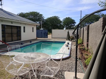 Hotel & Lodge