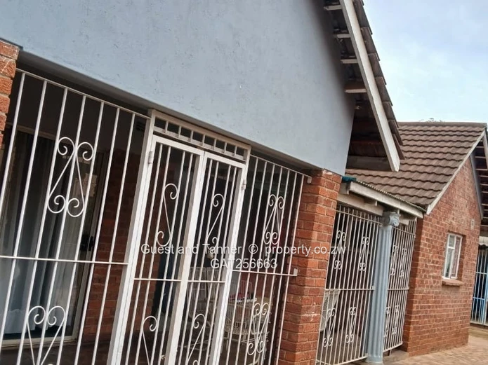 4 Bedroomed house For Sale In Cranborne