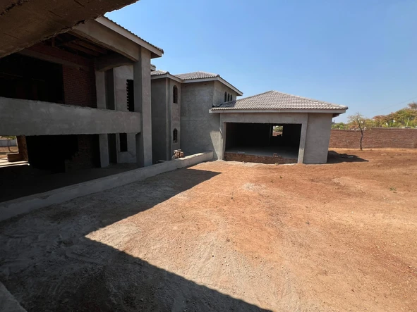 7 Bedroom House