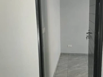 3 Bedroom Flat & Apartment