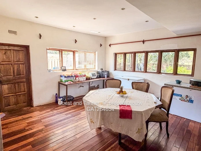 6-Bedroom Home in Borrowdale Brooke For sale 