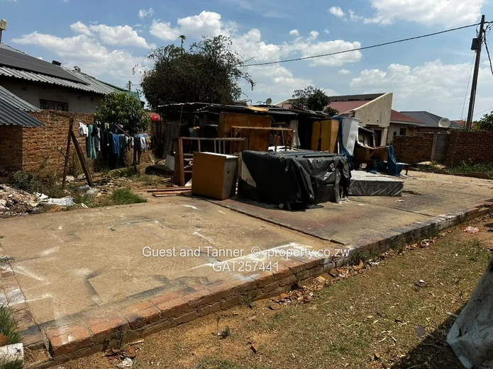 GLEN VIEW 7 | 4-BEDROOM HOUSE AT SLAB LEVEL FOR Sale 