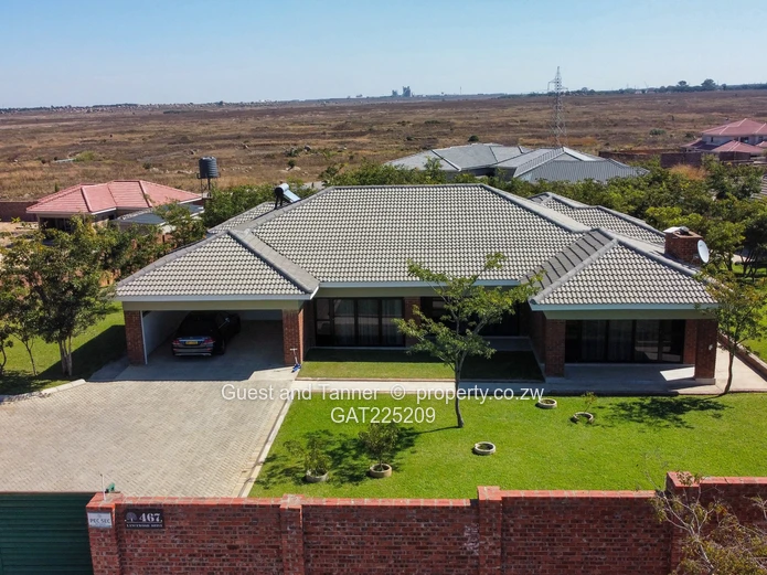 5-Bedroom Family Estate For Sale in Sunway City, Harare East 